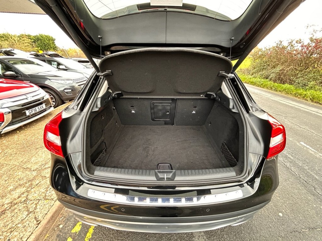 Used Mercedes-Benz GLA 2017 for sale - 76559034: Photo 10