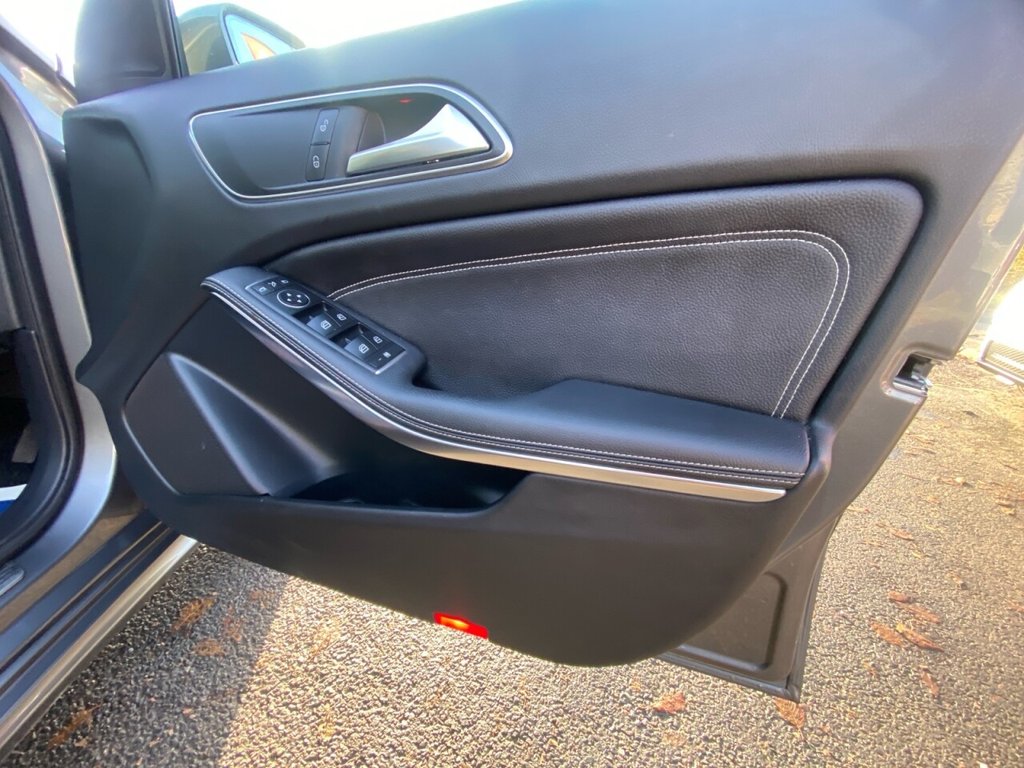 Used Mercedes-Benz A-Class 2016 for sale - 76784025: Photo 16