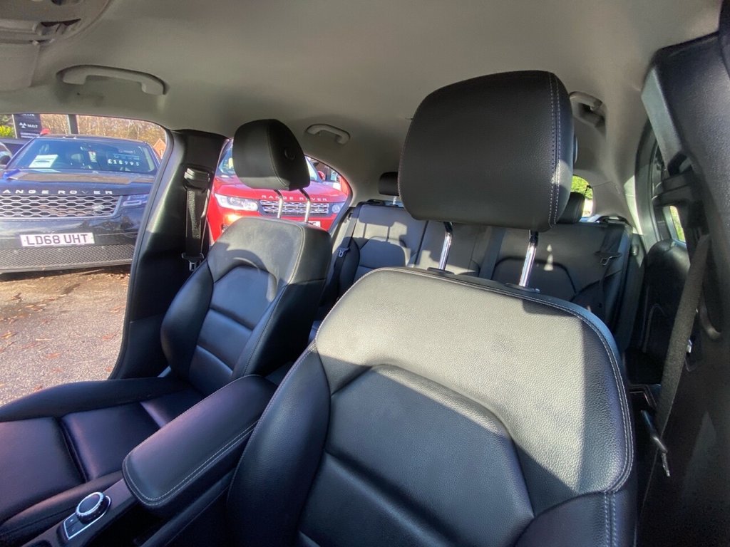 Used Mercedes-Benz A-Class 2016 for sale - 76784025: Photo 26