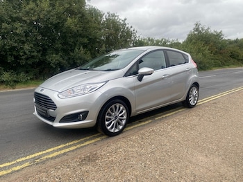 Used Ford Fiesta 2017 for sale - 75573610: Photo