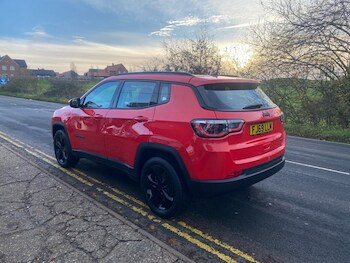 Used Jeep Compass 2019 for sale - 76962647: Photo