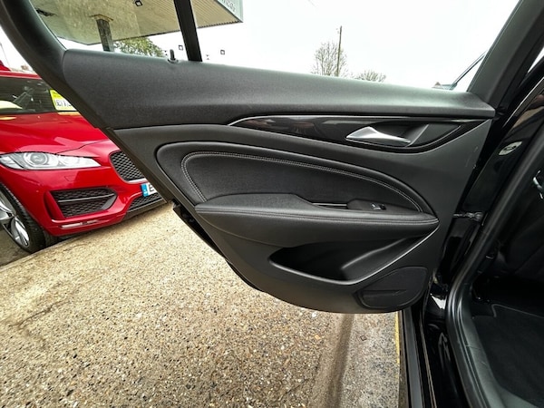 Used Vauxhall Insignia 2018 for sale - 73740021: Photo 16