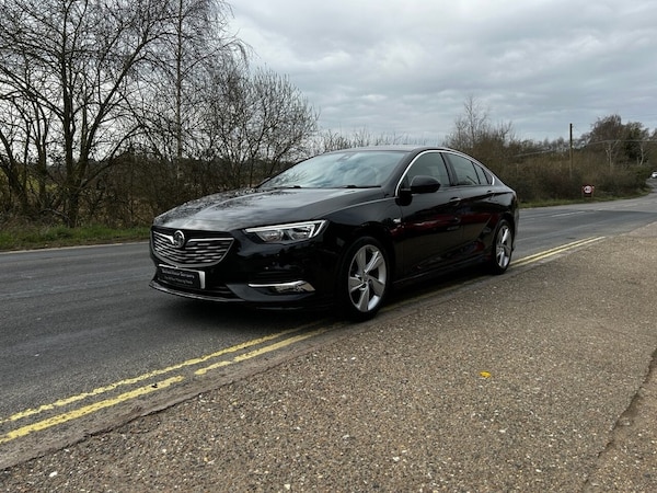 Used Vauxhall Insignia 2018 for sale - 73740021: Photo 1