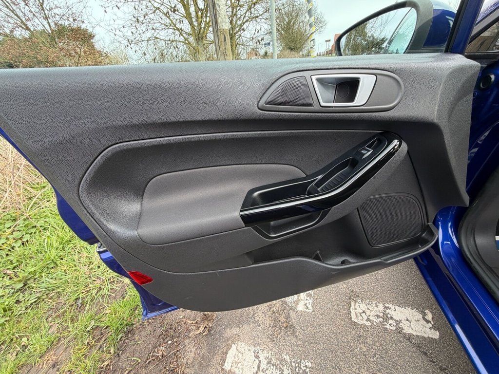 Used Ford Fiesta 2015 for sale - 77850181: Photo 13