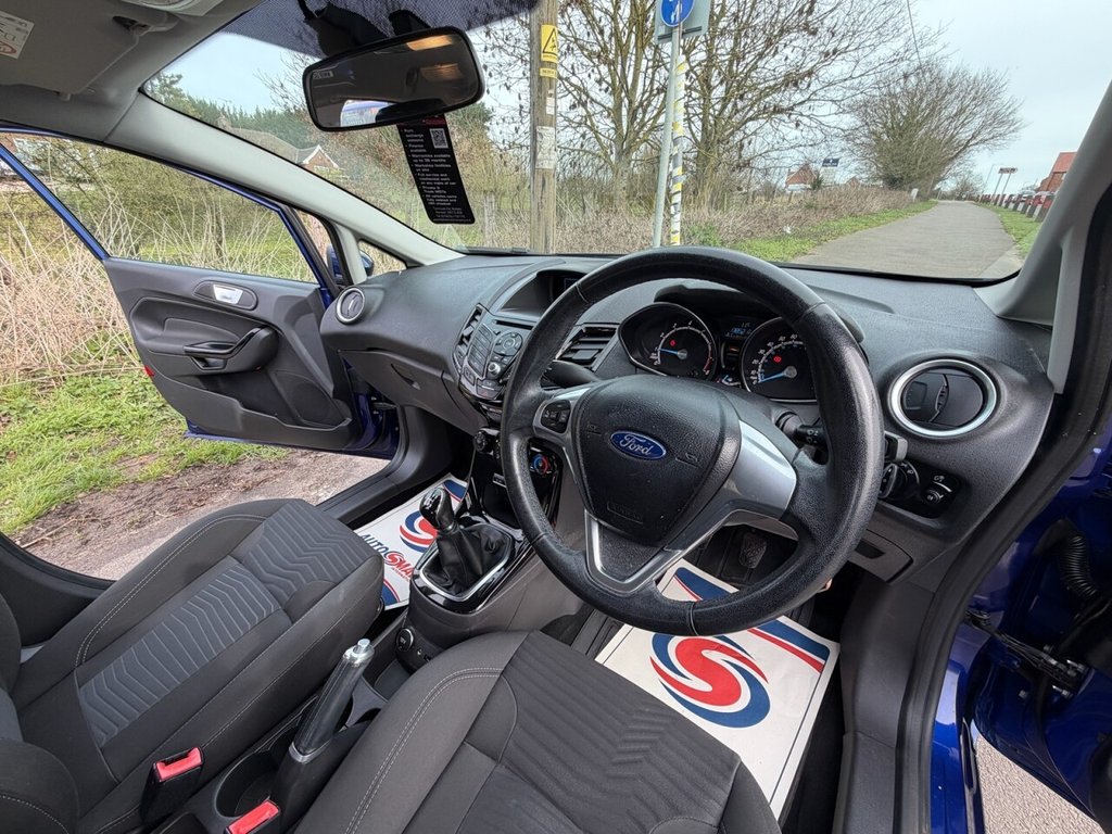 Used Ford Fiesta 2015 for sale - 77850181: Photo 32