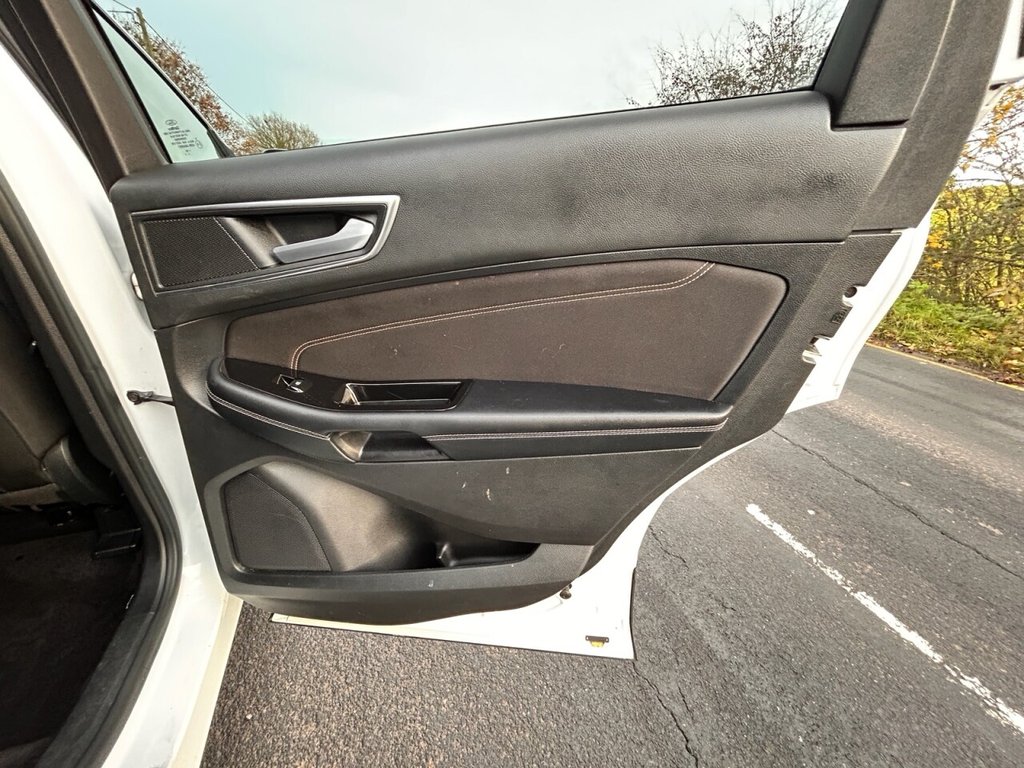 Used Ford Edge 2017 for sale - 76784027: Photo 22