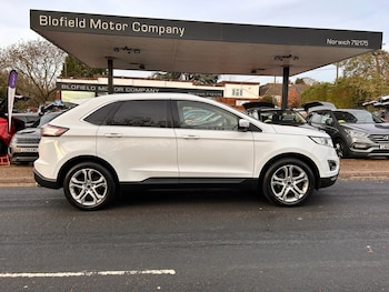 Used Ford Edge 2017 for sale - 76784027: Photo