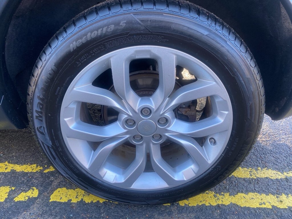 Used Land Rover Discovery Sport 2015 for sale - 76632112: Photo 12