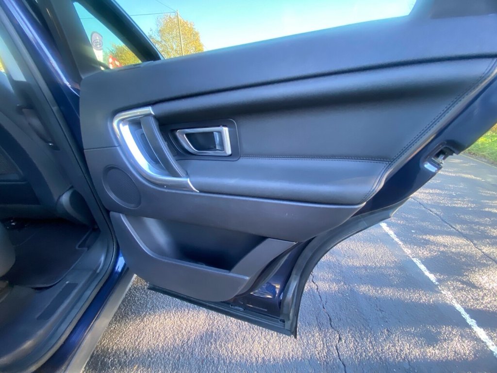 Used Land Rover Discovery Sport 2015 for sale - 76632112: Photo 20