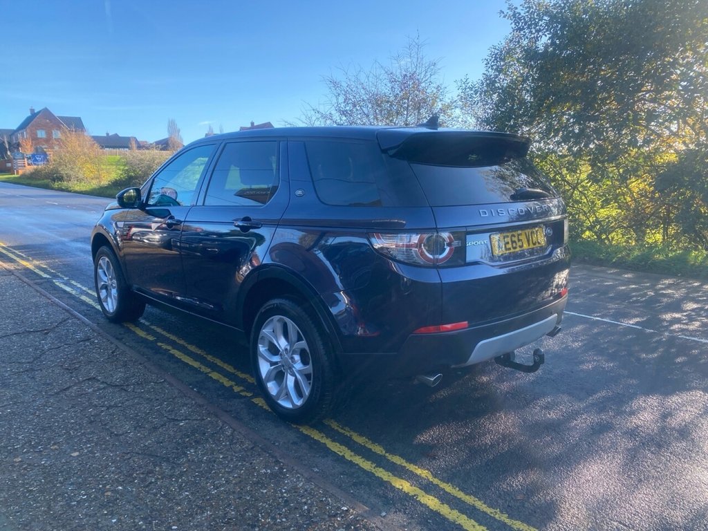 Used Land Rover Discovery Sport 2015 for sale - 76632112: Photo 9