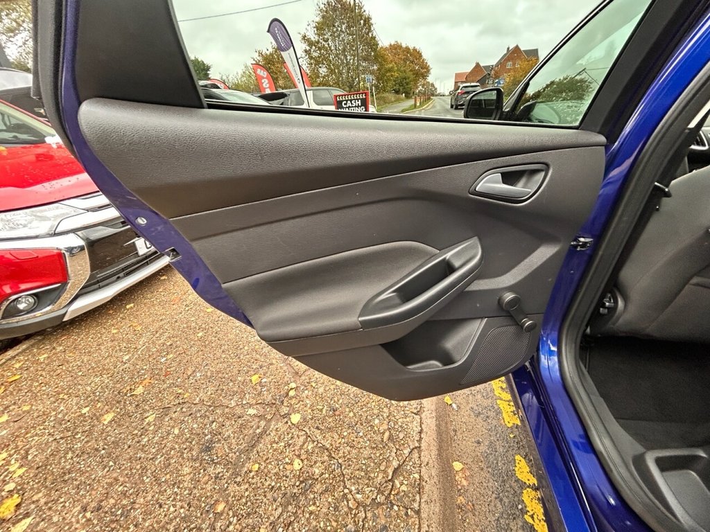 Used Ford Focus 2015 for sale - 76546777: Photo 21