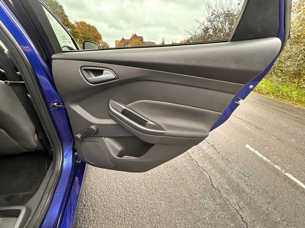 Used Ford Focus 2015 for sale - 76546777: Photo 24