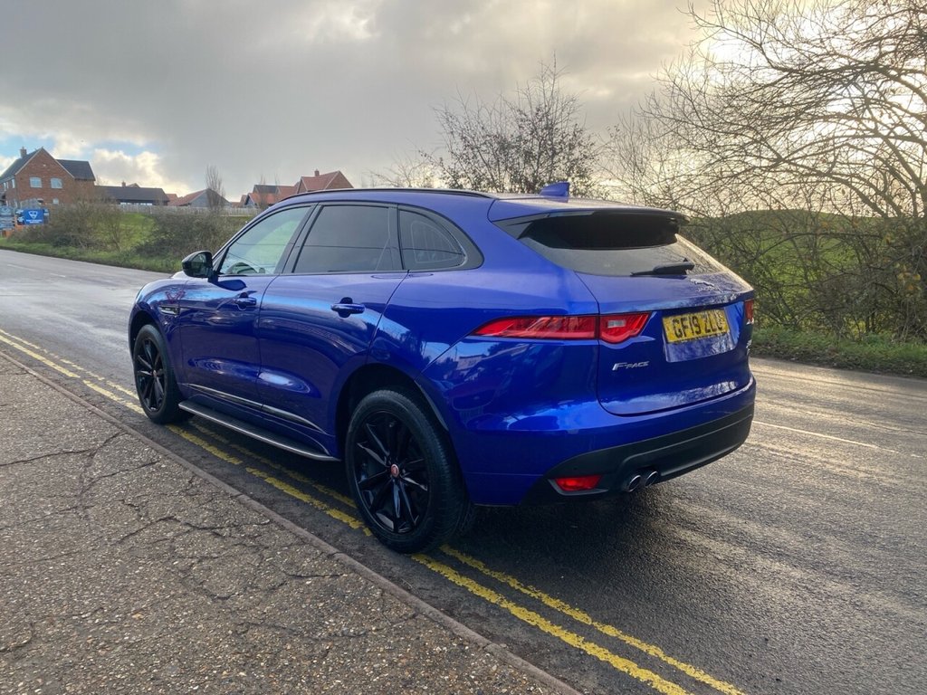 Used Jaguar F-Pace 2019 for sale - 77038309: Photo 3