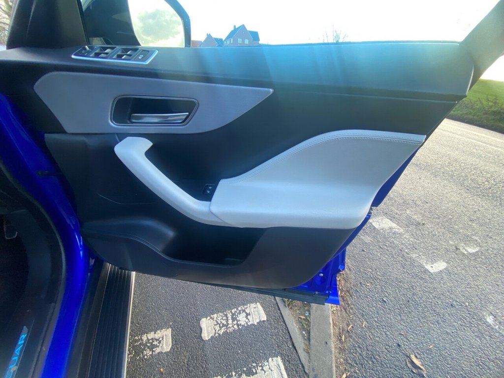 Used Jaguar F-Pace 2019 for sale - 77038309: Photo 40