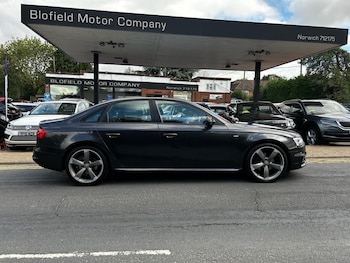 Used Audi A4 2013 for sale - 75370200: Photo