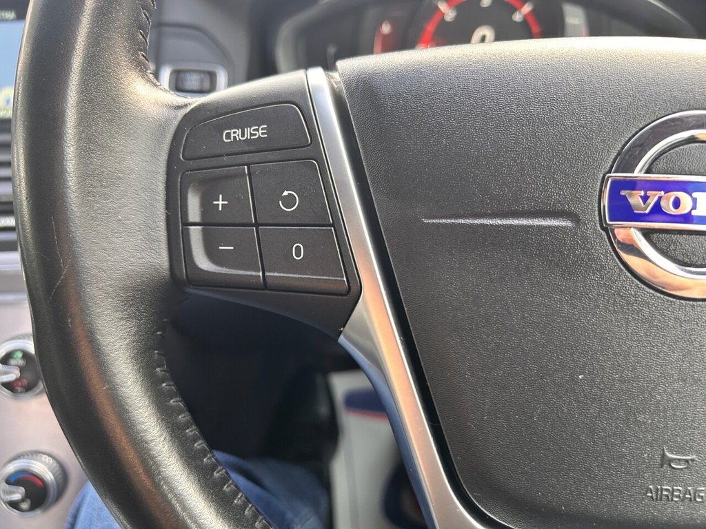 Used Volvo XC60 2016 for sale - 77614295: Photo 30