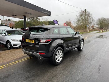 Used Land Rover Range Rover Evoque 2018 for sale - 78811162: Photo