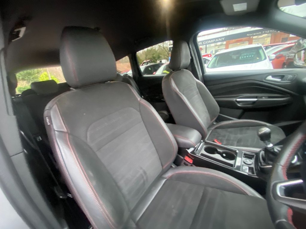 Used Ford Kuga 2018 for sale - 76962661: Photo 27