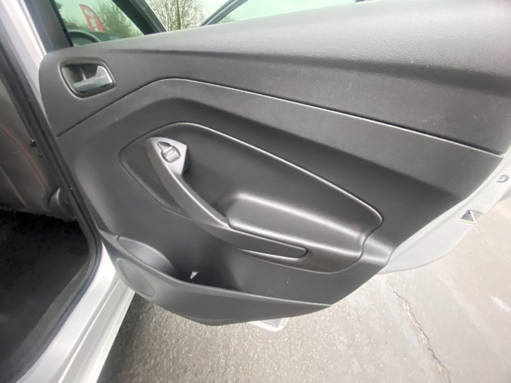 Used Ford Kuga 2018 for sale - 76962661: Photo 28