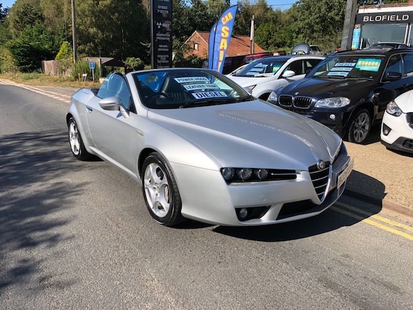 Used Alfa Romeo Spider 2007 for sale - 66927665: Photo 2