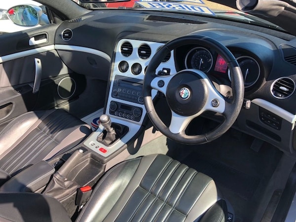 Used Alfa Romeo Spider 2007 for sale - 66927665: Photo 8