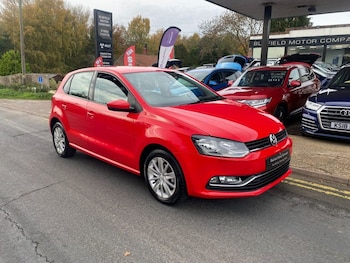 Used Volkswagen Polo 2015 for sale - 76350610: Photo