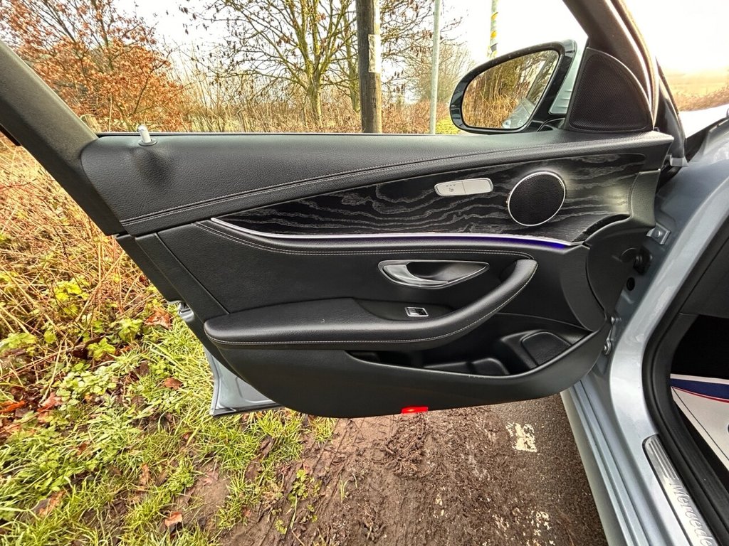 Used Mercedes-Benz E Class 2016 for sale - 77342131: Photo 28