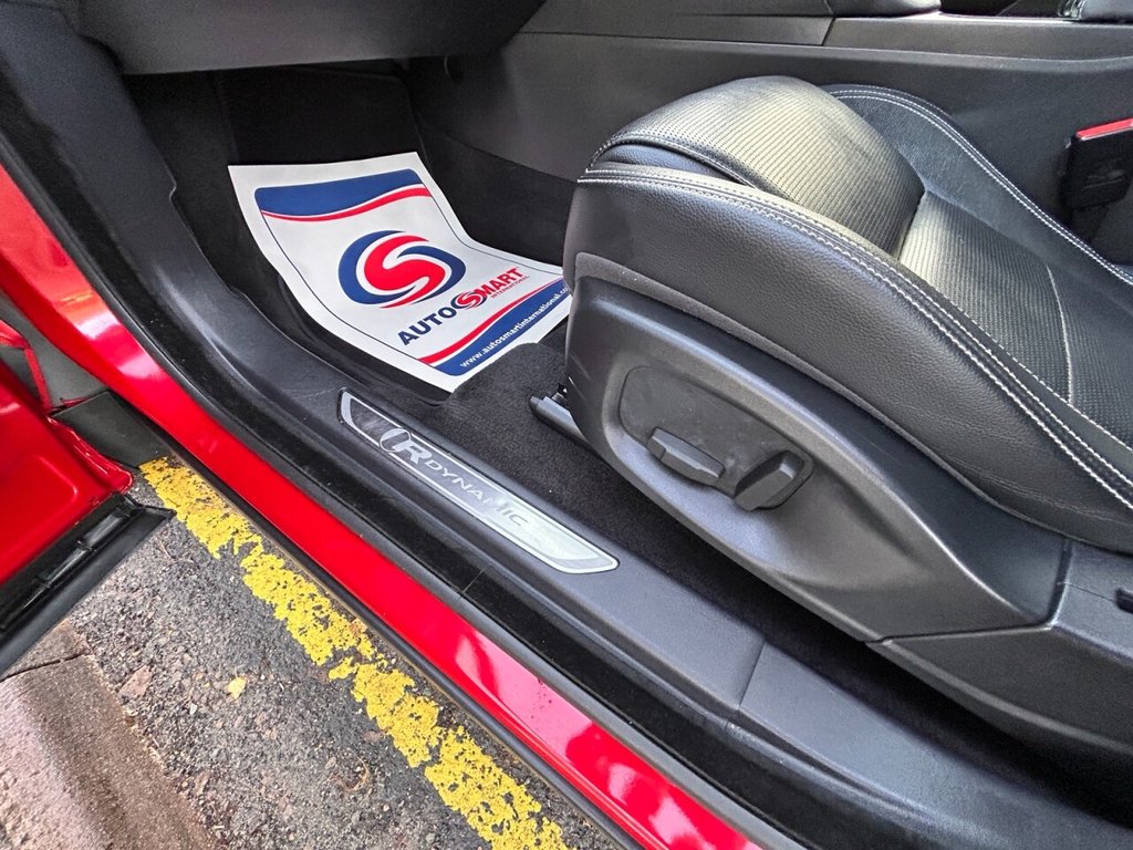 Used Jaguar E-Pace 2018 for sale - 76784022: Photo 15