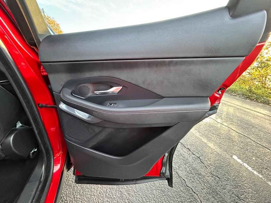 Used Jaguar E-Pace 2018 for sale - 76784022: Photo 27