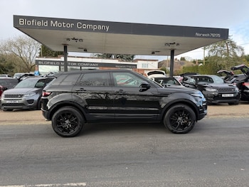 Used Land Rover Range Rover Evoque 2017 for sale - 77959696: Photo