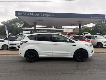 Used Ford Kuga 2017 for sale - 79238102: Photo