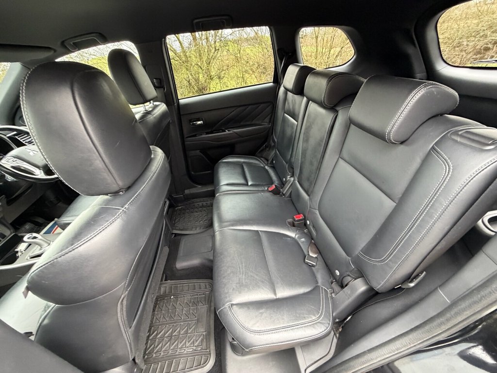 Used Mitsubishi Outlander 2018 for sale - 77342127: Photo 16