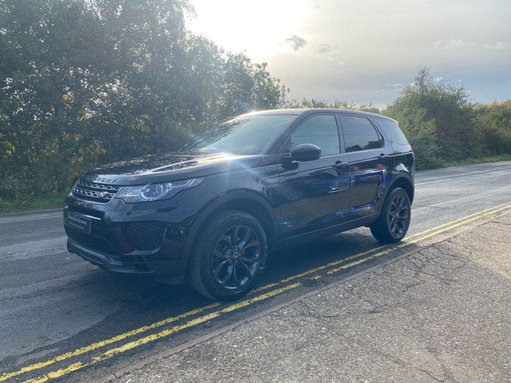 Used Land Rover Discovery Sport 2019 for sale - 76417588: Photo 1