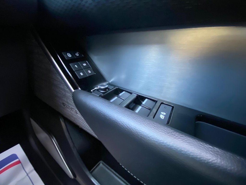 Used Land Rover Range Rover Velar 2019 for sale - 76558937: Photo 38