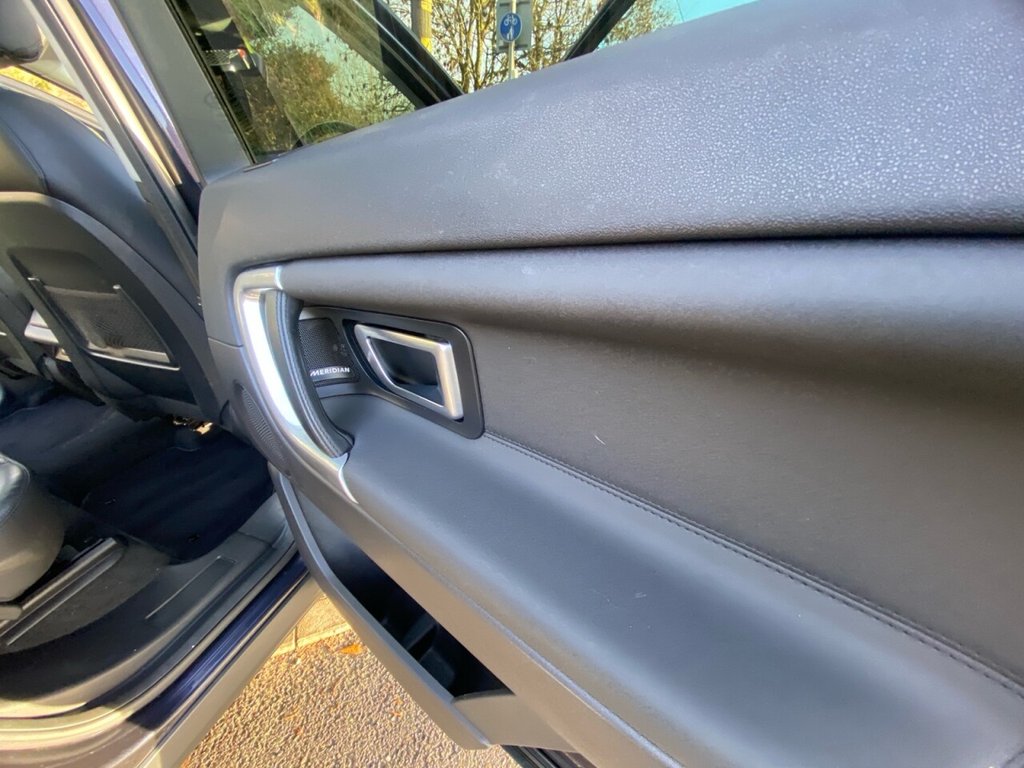 Used Land Rover Discovery Sport 2017 for sale - 76482141: Photo 16