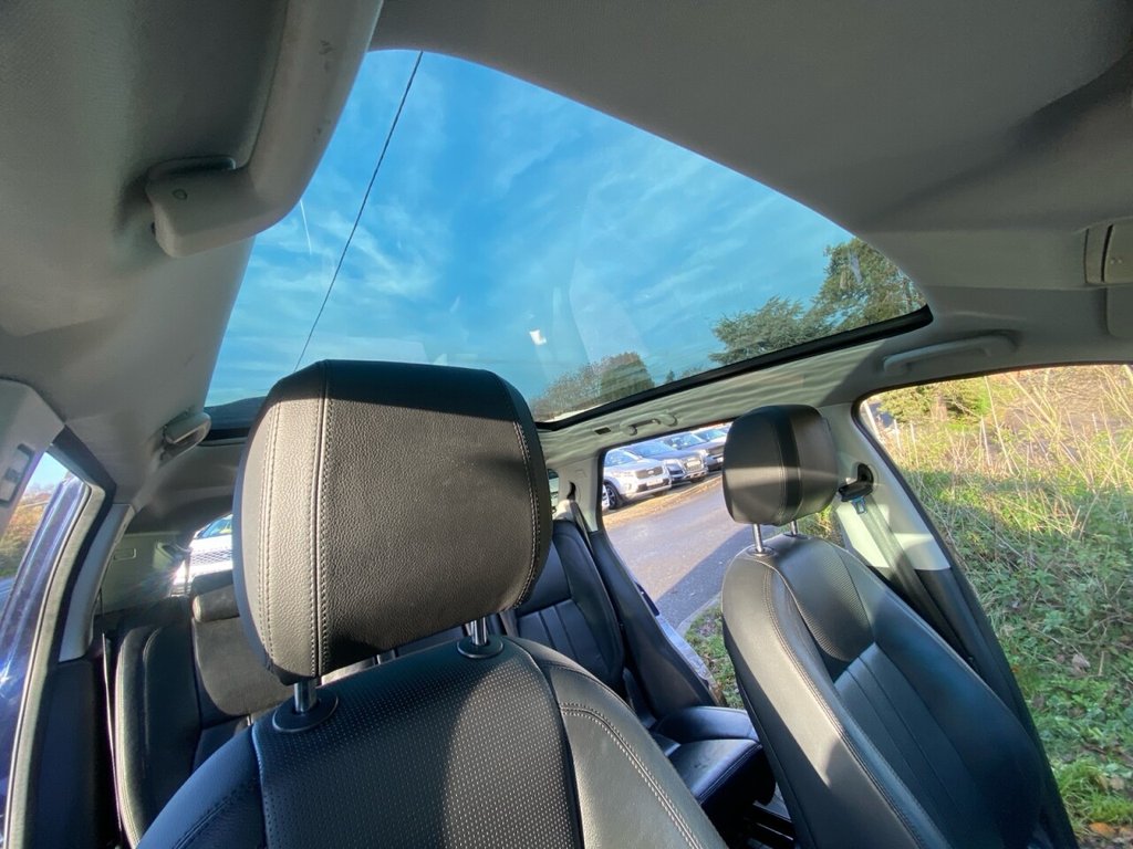 Used Land Rover Discovery Sport 2017 for sale - 76482141: Photo 27