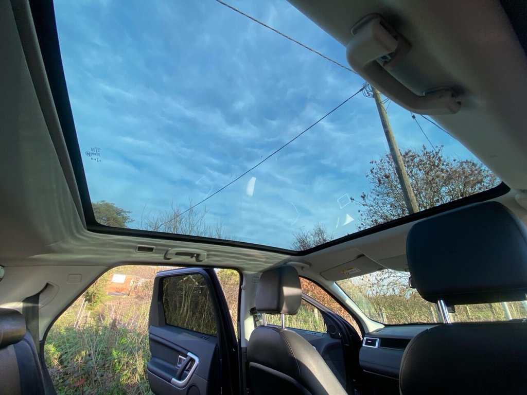 Used Land Rover Discovery Sport 2017 for sale - 76482141: Photo 29