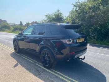 Used Land Rover Discovery Sport 2017 for sale - 74930742: Photo