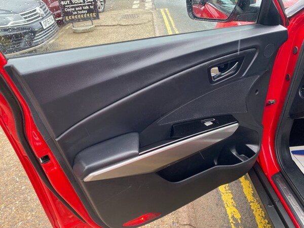 Used Ssangyong Tivoli 2018 for sale - 74237615: Photo 13