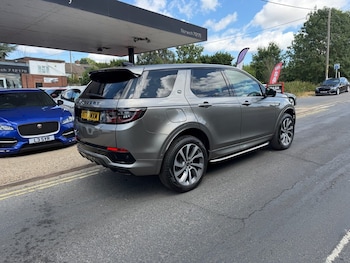 Used Land Rover Discovery Sport 2021 for sale - 79221394: Photo