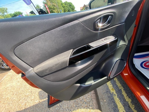 Used Renault Captur 2016 for sale - 75573608: Photo 16
