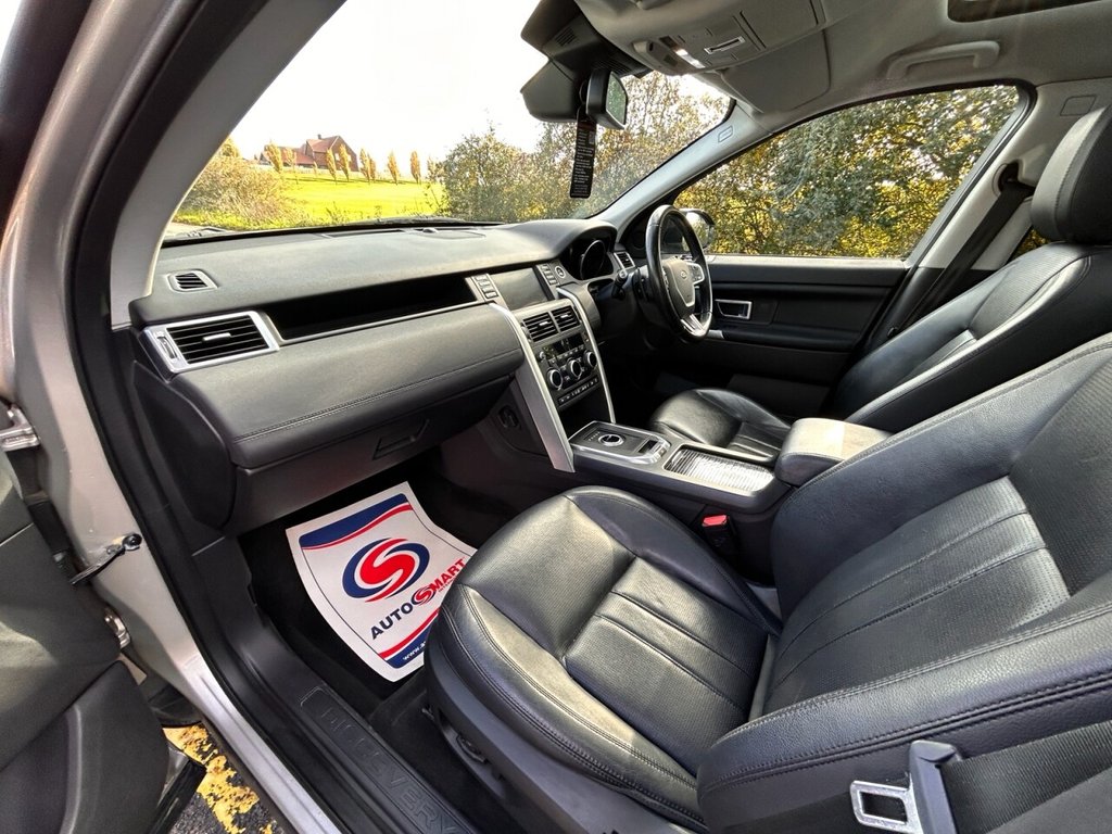 Used Land Rover Discovery Sport 2017 for sale - 76417602: Photo 11