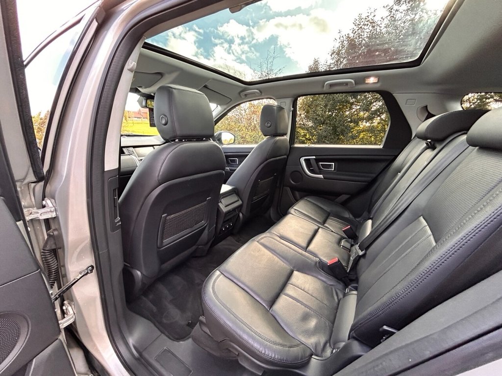 Used Land Rover Discovery Sport 2017 for sale - 76417602: Photo 16