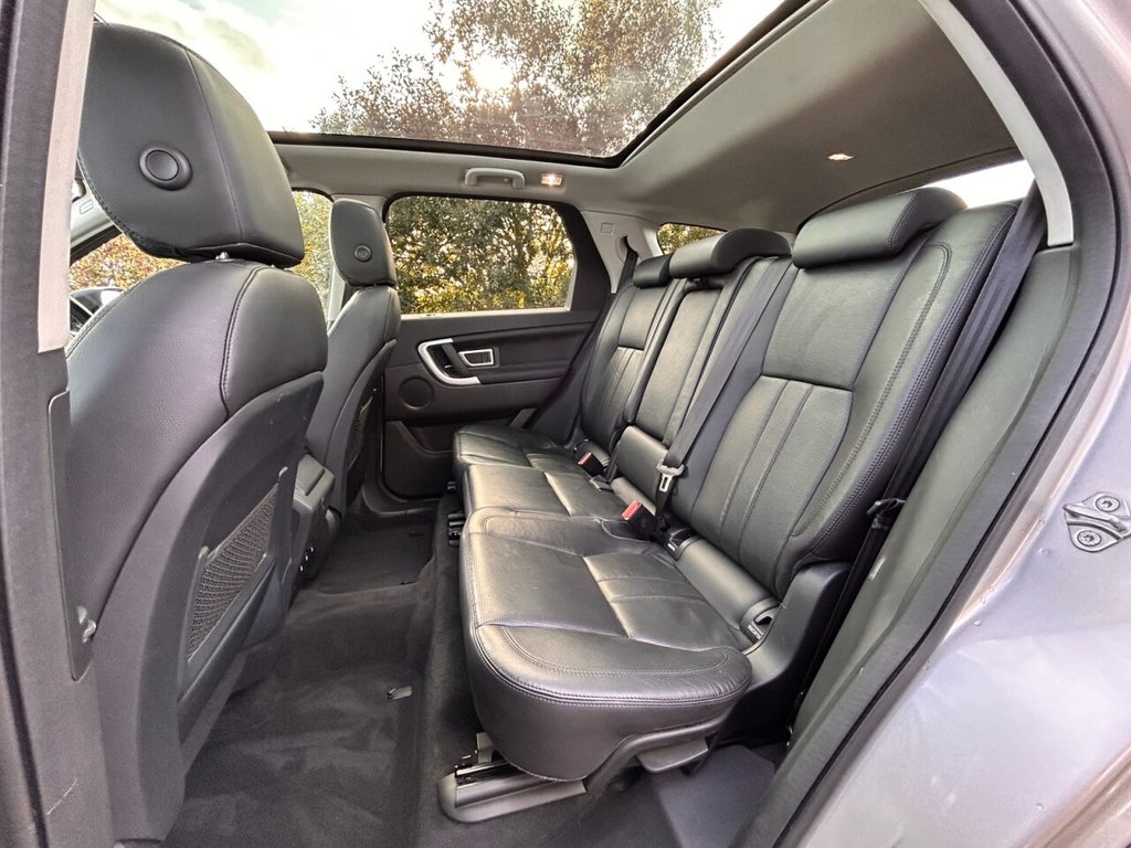 Used Land Rover Discovery Sport 2017 for sale - 76417602: Photo 17