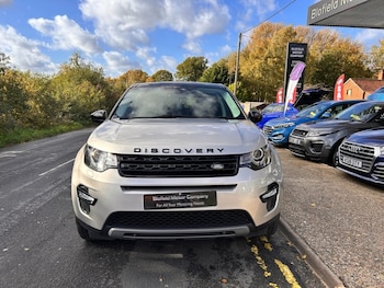 Used Land Rover Discovery Sport 2017 for sale - 76417602: Photo