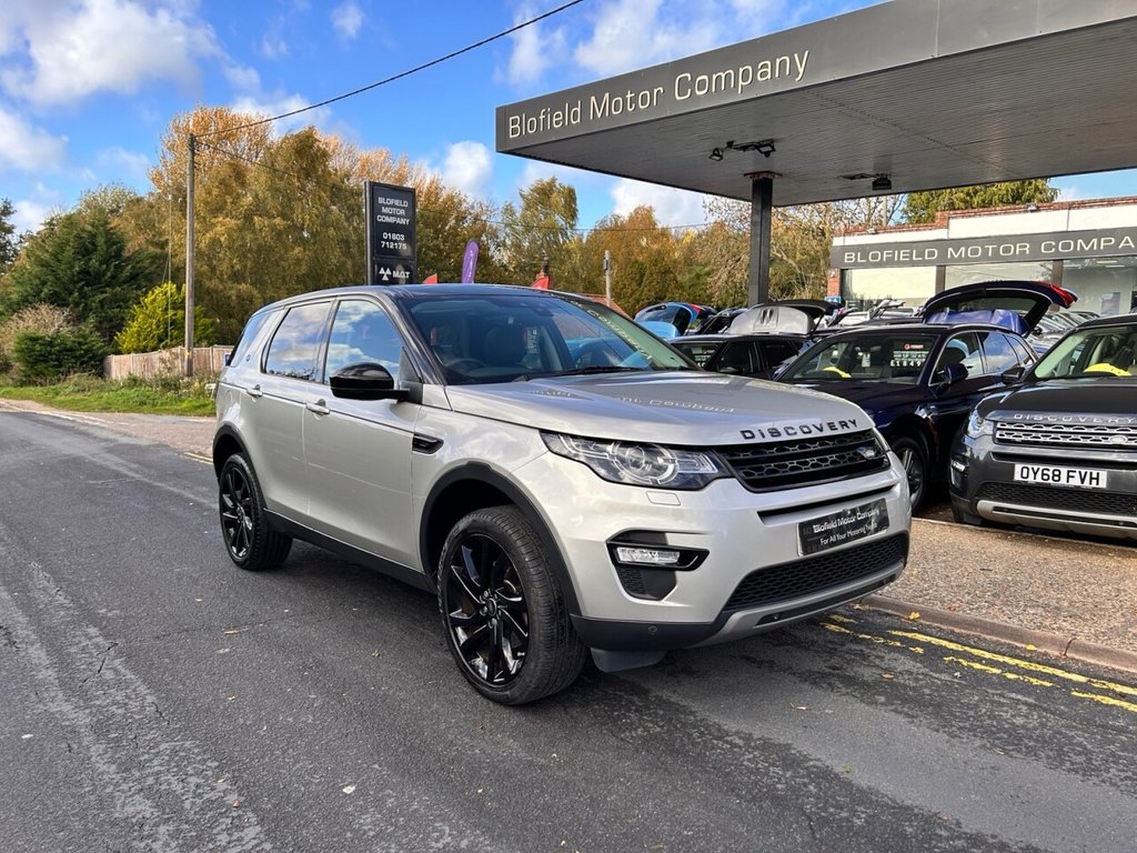 Used Land Rover Discovery Sport 2017 for sale - 76417602: Photo 3