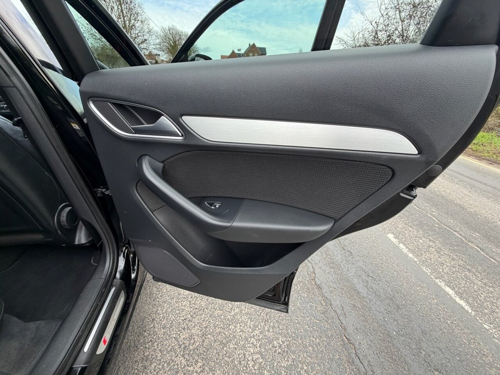 Used Audi Q3 2017 for sale - 77642895: Photo 31