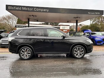 Used Mitsubishi Outlander 2015 for sale - 77050810: Photo