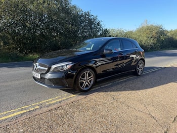 Used Mercedes-Benz A-Class 2018 for sale - 79756744: Photo