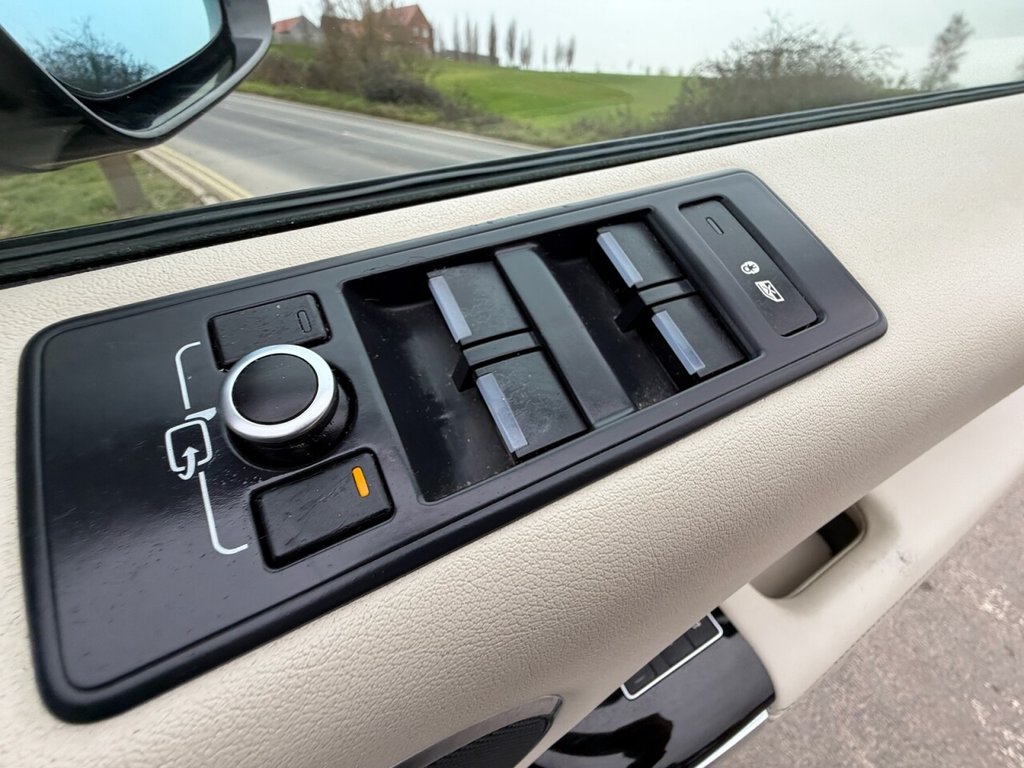 Used Land Rover Range Rover Sport 2014 for sale - 78059571: Photo 48